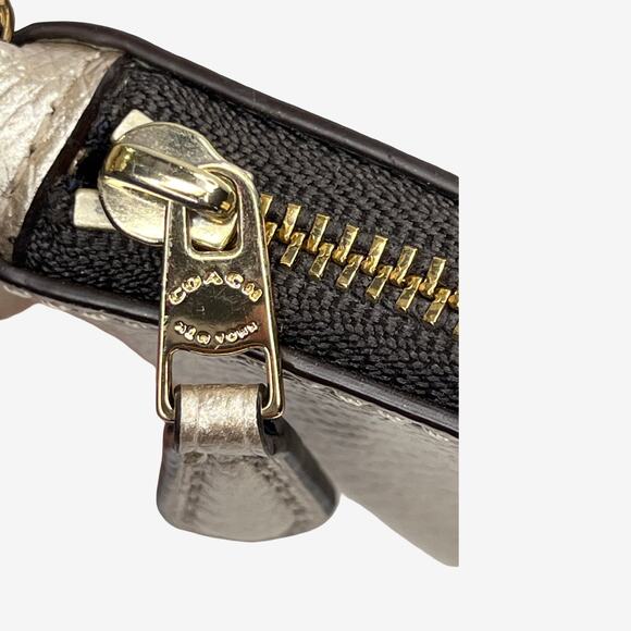 Coach Metallic Leather Large Corner Zip Wristlet Gold Pebbled Leather - Picture 4 of 15